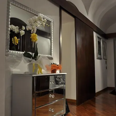 Apartment Silver House